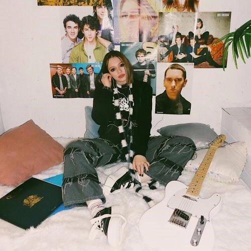 Ей Наплевать