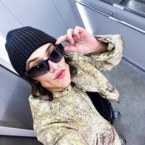 звезды в здании