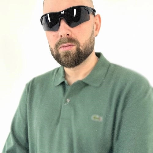 Питбуль И Акула