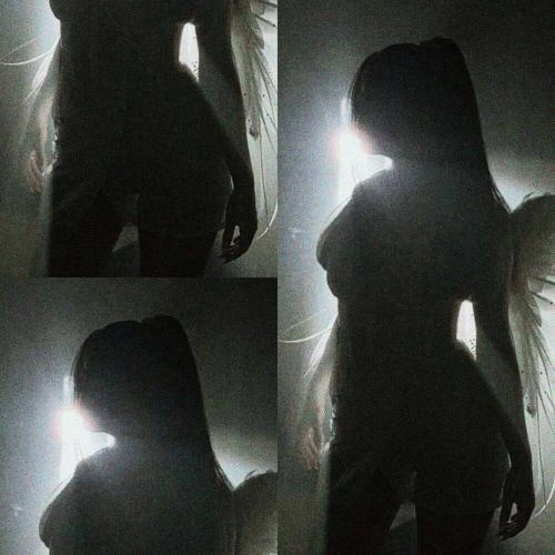 Знамя в могилы