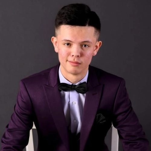 Сүйе алам өзге кімді