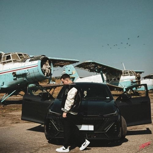 Здесь только ты