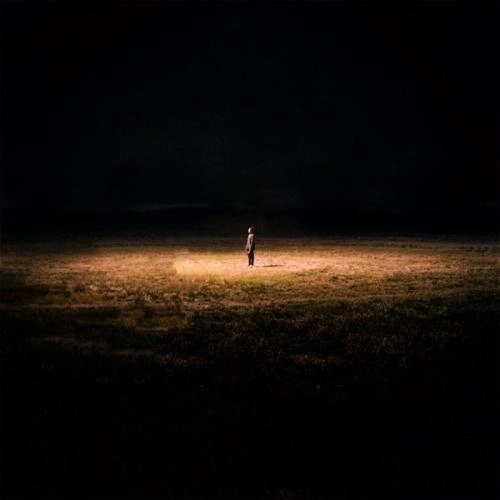 А ПО ТЕМНЫМ УЛИЦАМ