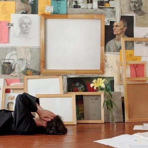 Серый человек