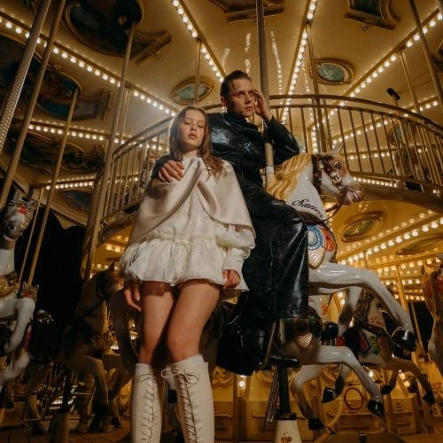 Силуэт (из к-ф «Алиса в Стране Чудес»)