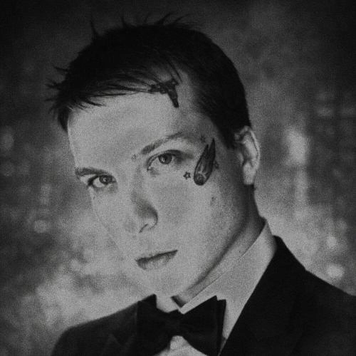 ДЖЕЙМС БОНД